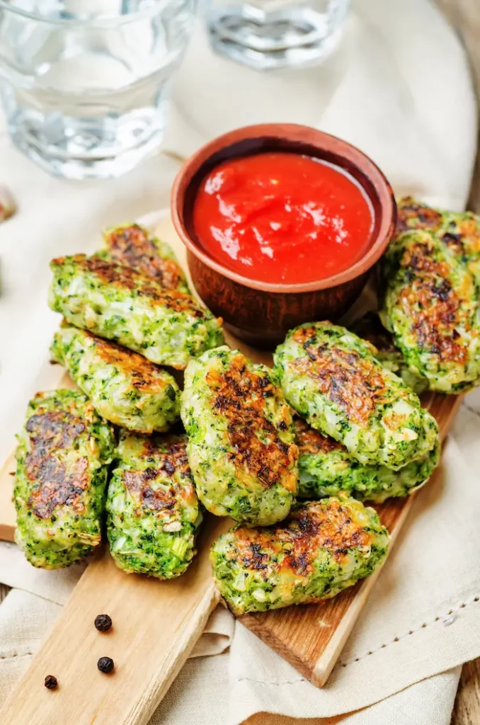 Brokkoli Nuggets mit Käse und Haferflocken