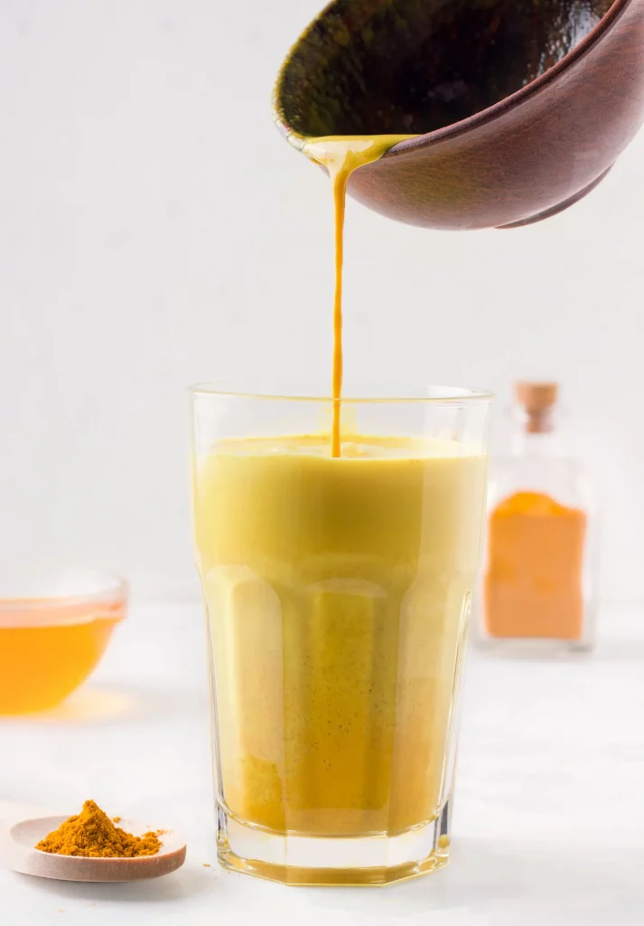 Goldene Milch mit Gerstengras 1